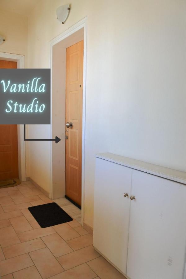 Vanilla Studio เปรเวซา ภายนอก รูปภาพ